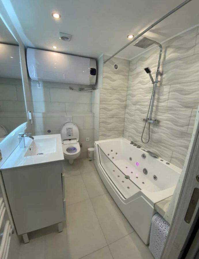 Manhattan Apartment Empuriabrava Esterno foto
